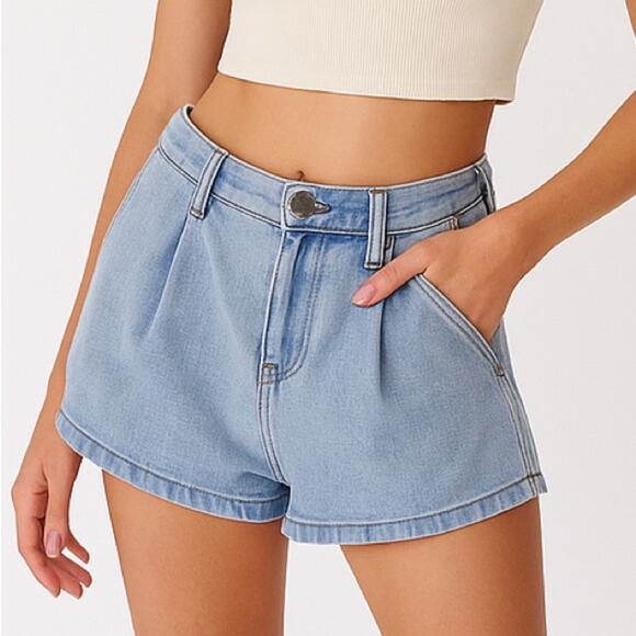 RETROFETE High Waist Pleated Denim Shorts Light Blue Stretch Zip Size 26 NEW - Picture 2 of 7